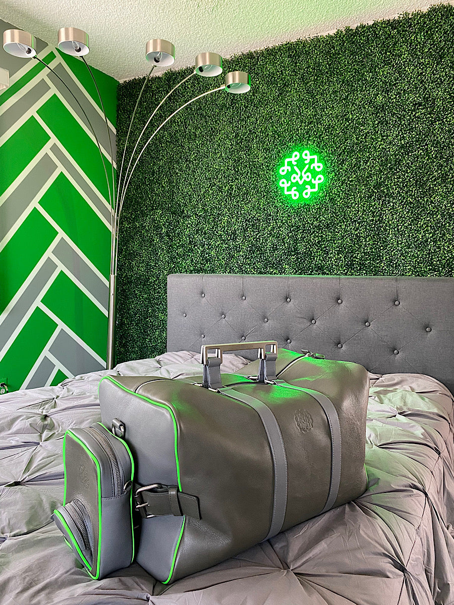 Leather-duffle-bag-backpack
