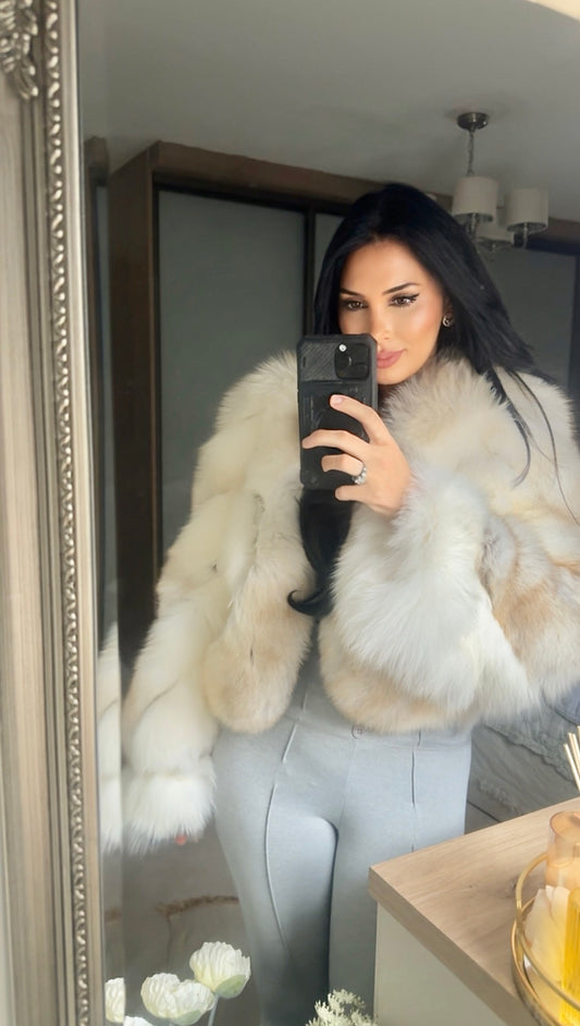 Seren’s Fox Fur Coat Deposit